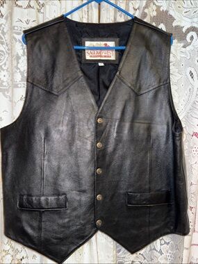 Saguaro west trading Co Men’s Black Leather Vest
